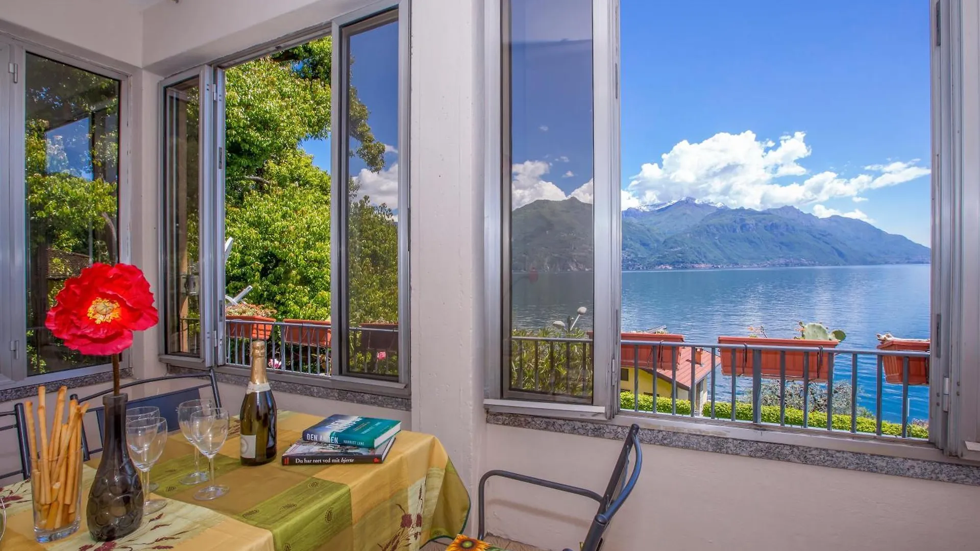 Apartment Nobiallo Fronte Lago